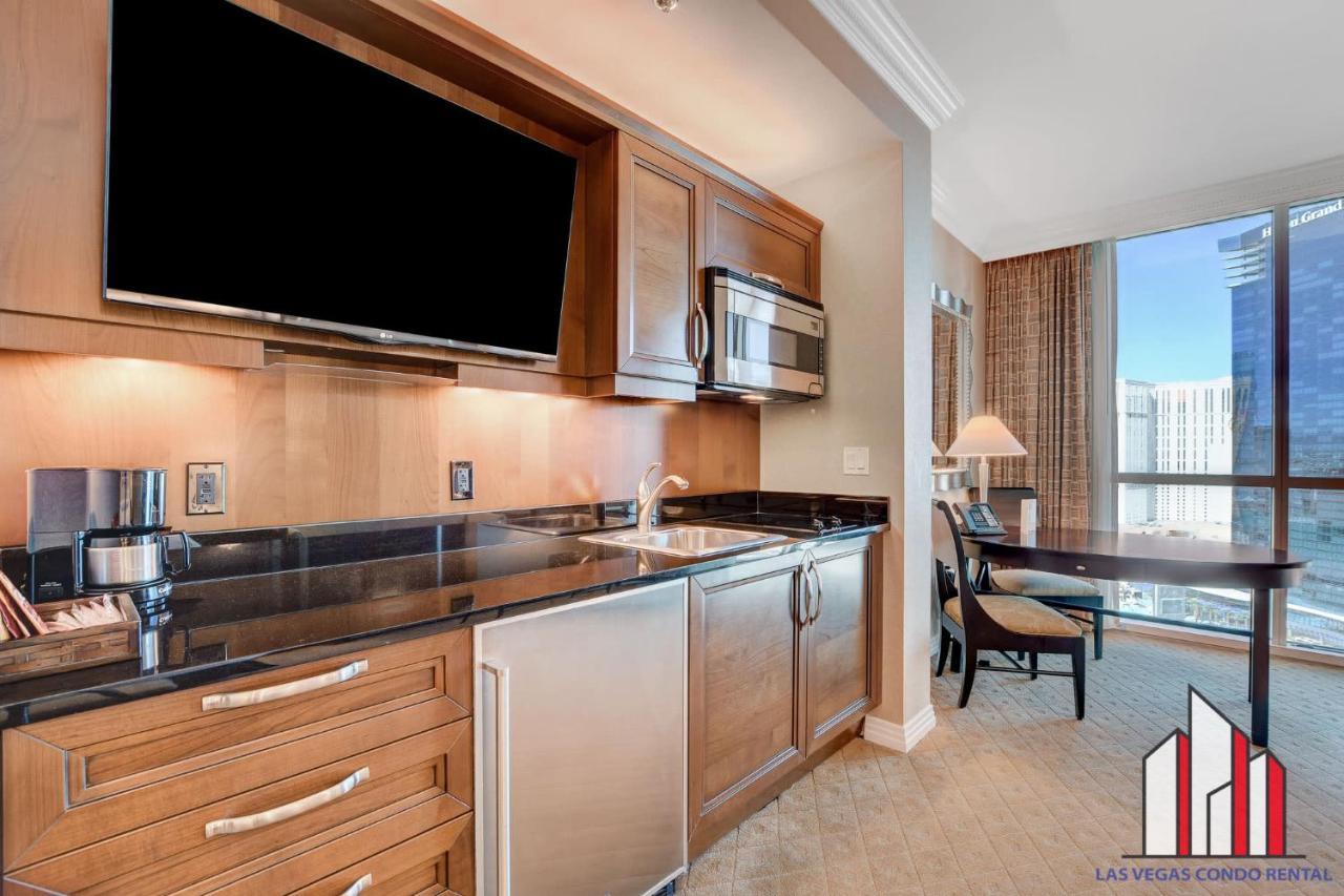 Mgm Signature-22-703 Strip View Jacuzzi Studio Las Vegas Bagian luar foto